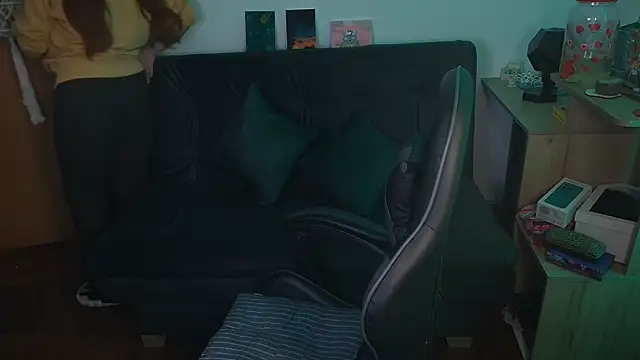 Snapshot of Miacatsito3 chatting on November 2025 02:34:02 AM Miacatsito3 online show from November 2025 02:34:02 AM