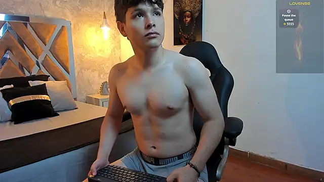 kraven lust online show from May 2026 03:04:02 AM