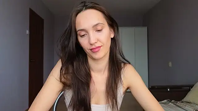 Lillian-Clark online show from February 2026 11:00:02 AM