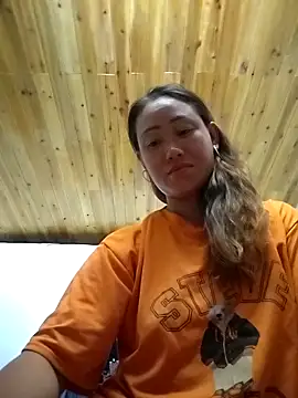 Snapshot of Dung_x chatting on September 2025 01:00:02 PM Dung x online show from September 2025 01:00:02 PM