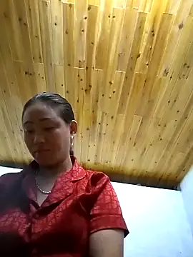 Snapshot of Dung_x chatting on September 2025 08:37:02 AM Dung x online show from September 2025 08:37:02 AM