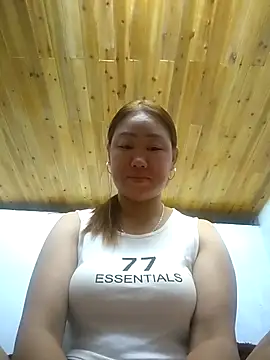 Snapshot of Dung_x chatting on October 2025 01:00:02 AM Dung x online show from October 2025 01:00:02 AM