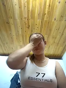 Snapshot of Dung_x chatting on October 2025 02:16:01 PM Dung x online show from October 2025 02:16:01 PM