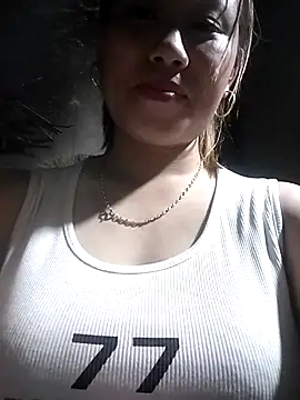 Snapshot of Dung_x chatting on February 2026 01:08:02 PM Dung x online show from February 2026 01:08:02 PM