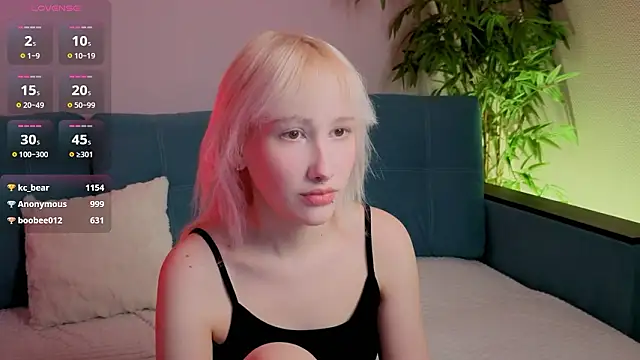 Snapshot of evlica chatting on March 2026 02:11:02 PM evlica online show from March 2026 02:11:02 PM