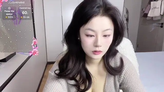 janequeen online show from February 2026 03:17:02 PM