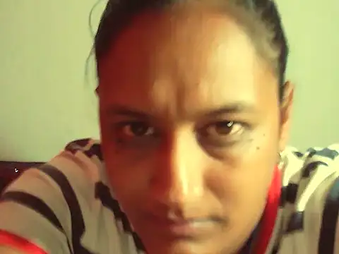 Indiansexyboobs18 online show from October 2025 05:25:02 PM