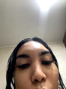 karolaalcendra online show from December 2025 12:38:02 AM