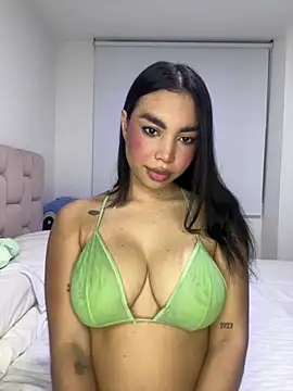 karolaalcendra online show from March 2026 03:12:02 AM