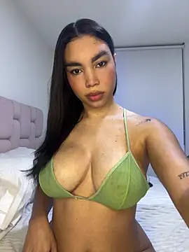 karolaalcendra online show from March 2026 01:44:01 AM