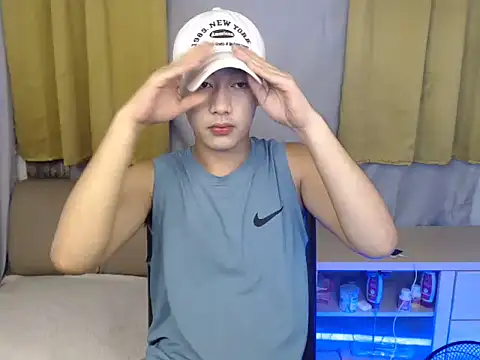 Snapshot of mr_chandy chatting on September 2025 11:12:02 AM mr chandy online show from September 2025 11:12:02 AM