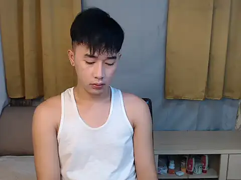 Snapshot of mr_chandy chatting on September 2025 10:29:01 AM mr chandy online show from September 2025 10:29:01 AM