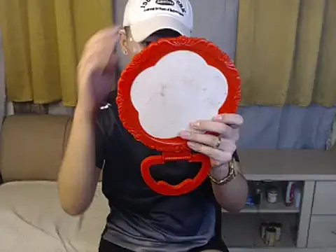 Snapshot of mr_chandy chatting on October 2025 10:12:02 AM mr chandy online show from October 2025 10:12:02 AM