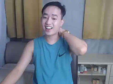 Snapshot of mr_chandy chatting on October 2025 10:23:02 AM mr chandy online show from October 2025 10:23:02 AM