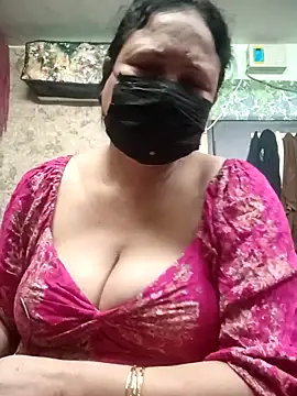 Snapshot of thehotlady chatting on February 2026 02:51:01 AM thehotlady online show from February 2026 02:51:01 AM