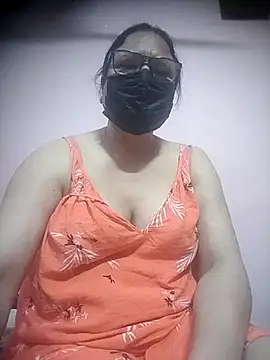 Snapshot of thehotlady chatting on February 2026 12:34:01 PM thehotlady online show from February 2026 12:34:01 PM