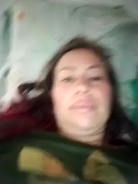 Snapshot of LaraCaliente chatting on February 2026 04:47:02 PM LaraCaliente online show from February 2026 04:47:02 PM