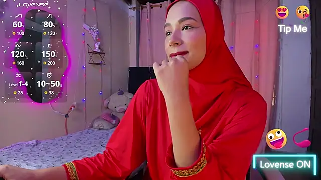 ShanaJamil online show from December 2025 12:22:01 PM