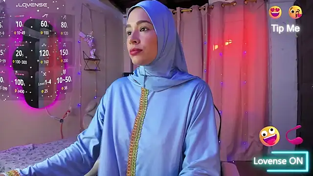 ShanaJamil online show from December 2025 12:11:02 PM