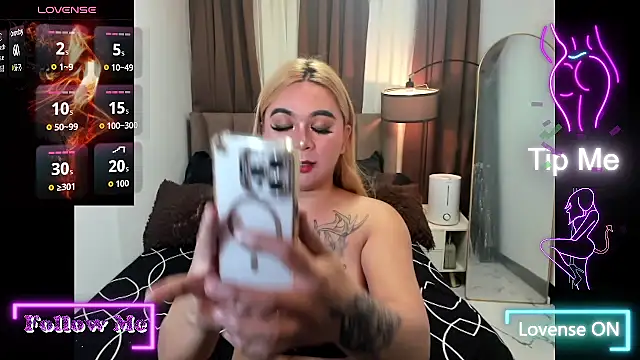 Snapshot of LusciousZenaiahx chatting on October 2025 09:10:02 AM LusciousZenaiahx online show from October 2025 09:10:02 AM