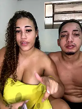 Snapshot of CasalMaldoso01 chatting on January 2026 07:52:01 PM CasalMaldoso01 online show from January 2026 07:52:01 PM