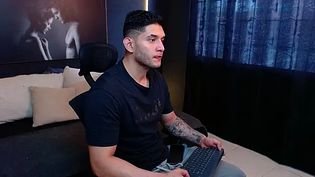 RichardMilleer online show from October 2025 02:59:01 PM