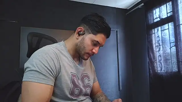 RichardMilleer online show from July 2026 03:36:02 PM