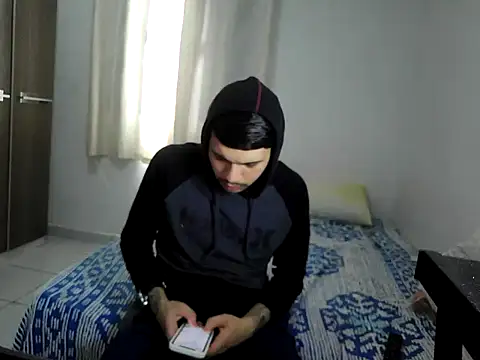 Snapshot of becmz chatting on November 2025 10:58:01 AM becmz online show from November 2025 10:58:01 AM