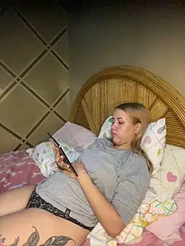 coupleyys online show from May 2026 08:05:01 PM