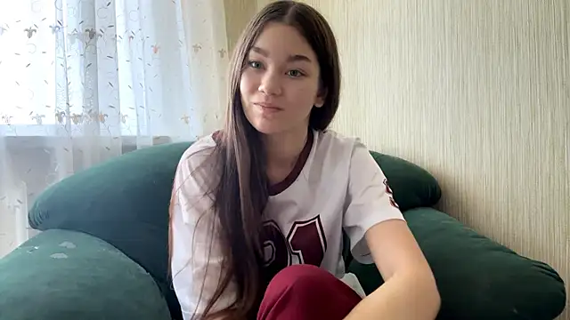 Cuteviola online show from October 2025 03:29:01 AM