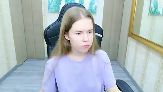 Alida Brice online show from November 2025 06:12:01 AM