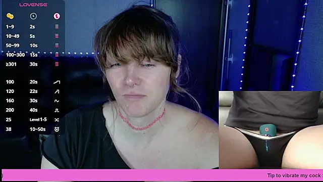 Snapshot of tsellieryder chatting on October 2025 12:33:01 AM tsellieryder online show from October 2025 12:33:01 AM