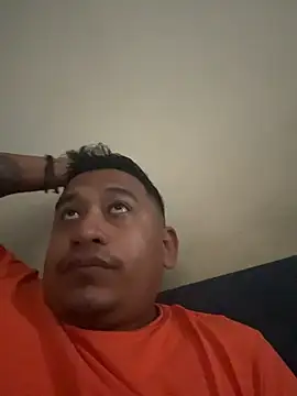 Snapshot of dannybs05 chatting on October 2025 08:40:02 PM dannybs05 online show from October 2025 08:40:02 PM