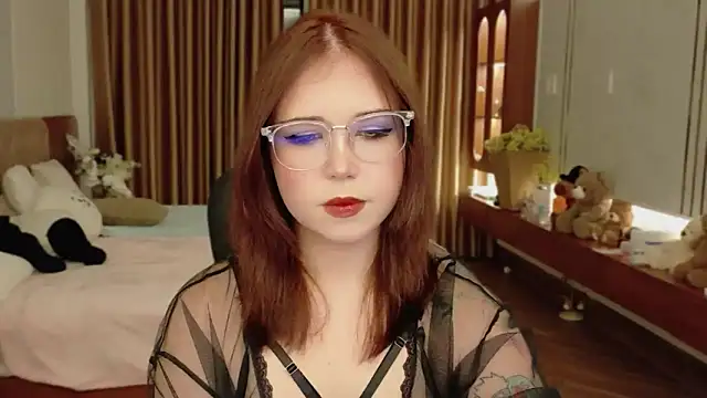 Snapshot of Lilith_Bonheur chatting on May 2026 08:27:01 PM Lilith Bonheur online show from May 2026 08:27:01 PM