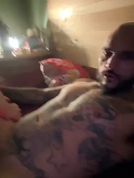 Eric87Baby online show from November 2025 09:20:02 AM