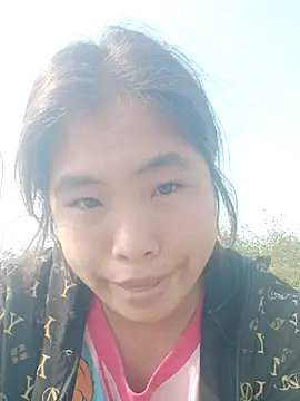 Snapshot of Luyen004 chatting on January 2026 03:09:01 AM Luyen004 online show from January 2026 03:09:01 AM