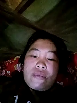 Snapshot of Luyen004 chatting on March 2026 12:33:02 PM Luyen004 online show from March 2026 12:33:02 PM