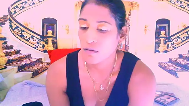 IndianSexcSmyle online show from April 2026 04:41:01 PM