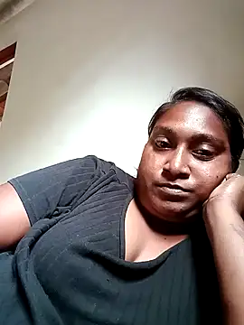Indianqueen786 online show from October 2025 08:50:02 AM