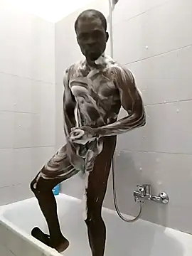 Kwasi-a online show from October 2025 04:48:02 PM