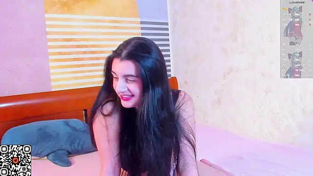 Snapshot of MelanieMooor chatting on December 2025 05:17:01 PM MelanieMooor online show from December 2025 05:17:01 PM