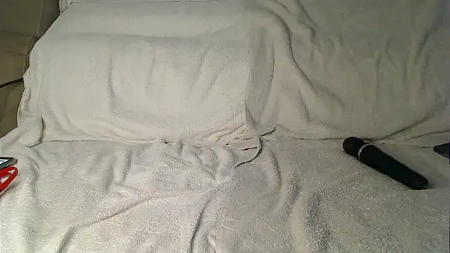 Madamx14 online show from September 2025 05:24:02 PM