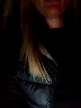 Madamx14 online show from October 2025 05:43:02 PM