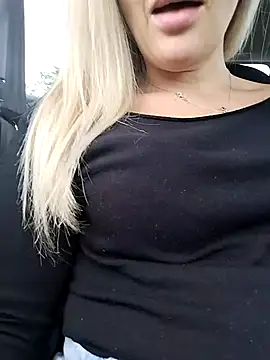 Madamx14 online show from October 2025 02:45:02 PM