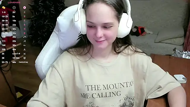 SharybbFace online show from November 2025 03:04:01 PM