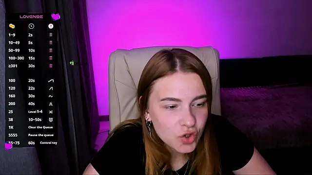 red  dizzy online show from September 2025 07:47:01 PM