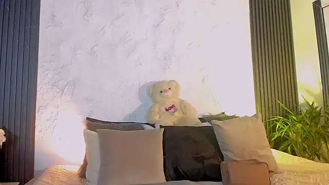 joselin rouse online show from October 2025 11:52:02 AM