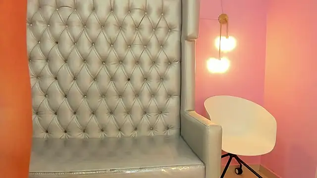 sofi  18  online show from October 2025 06:41:01 PM