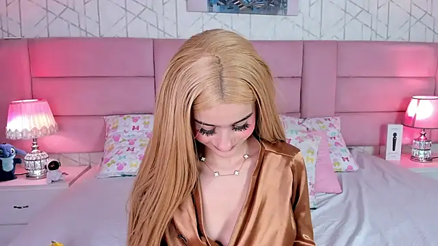 ChloeLaurentt online show from May 2026 12:23:02 PM