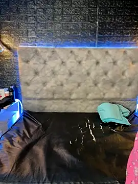 Snapshot of Isabella-Teen chatting on October 2025 02:32:01 AM Isabella-Teen online show from October 2025 02:32:01 AM